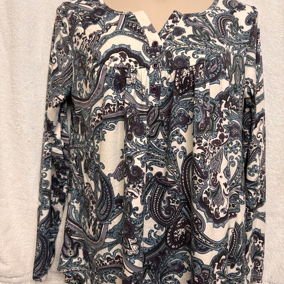 Women’s top size medium new with tags - Picture 2 of 3